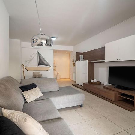 City Beach Apartment Chrissi Akti Chania Exterior foto