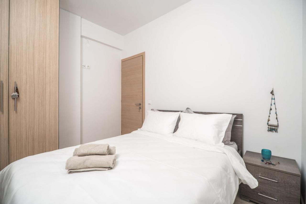 City Beach Apartment Chrissi Akti Chania Exterior foto
